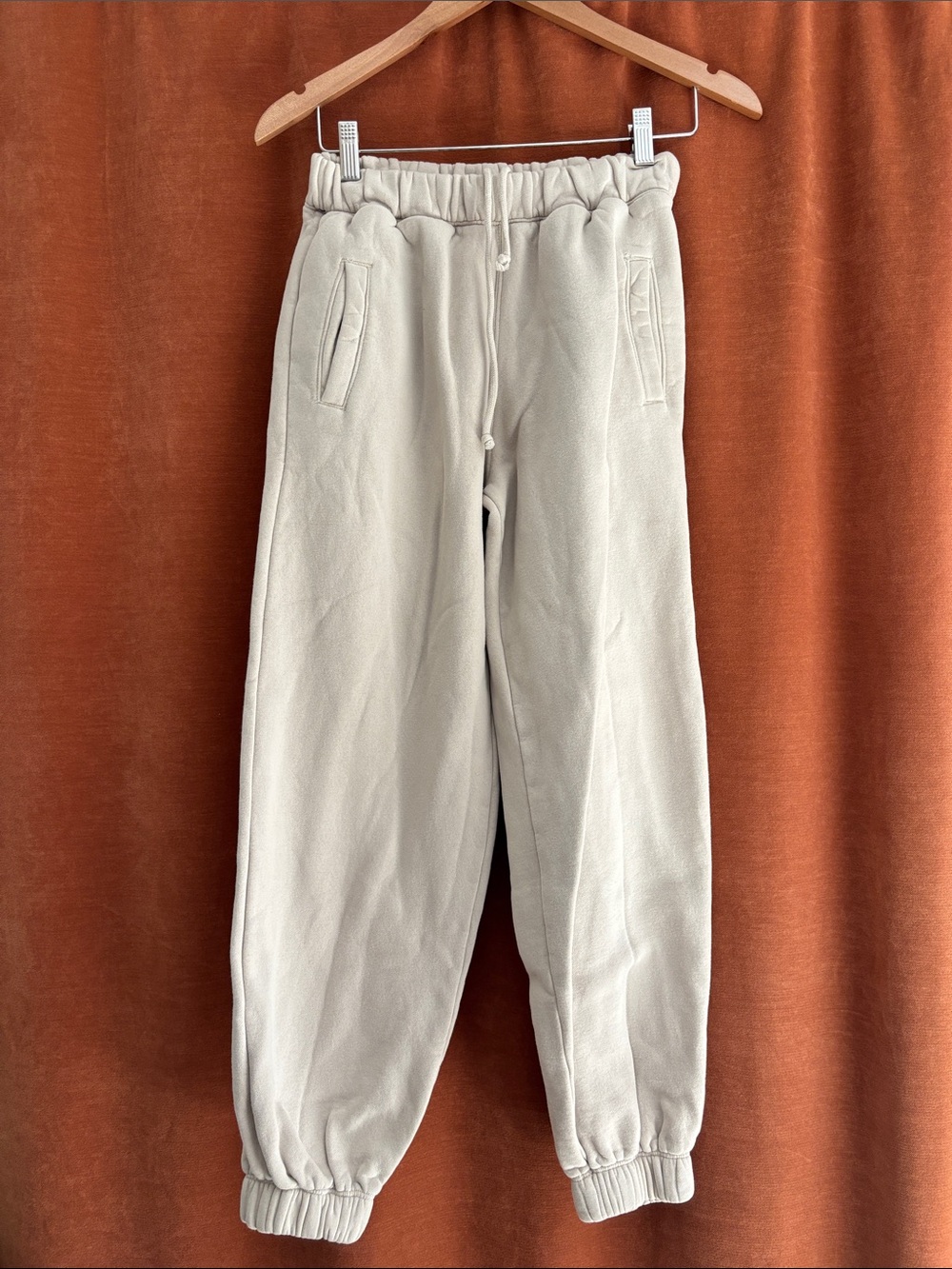 Abercrombie & Fitch Cream Elastic Waist Joggers